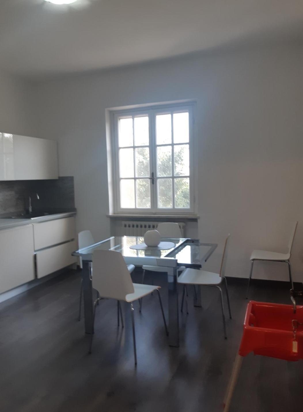Pace, Luminosita E Comodita A Due Passi Dal Garda Volta Mantovana Habitación foto