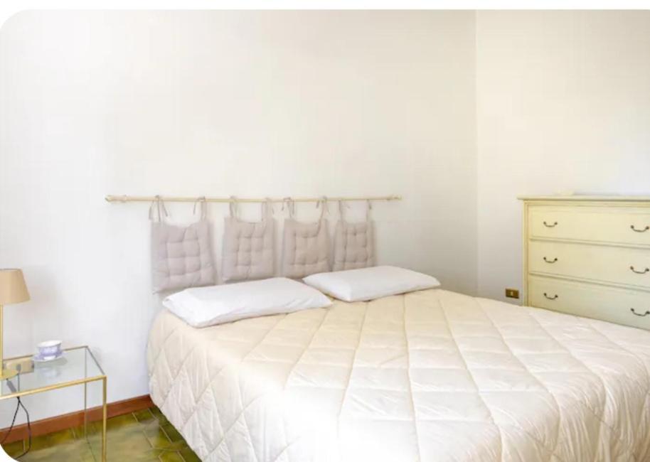 Pace, Luminosita E Comodita A Due Passi Dal Garda Volta Mantovana Habitación foto